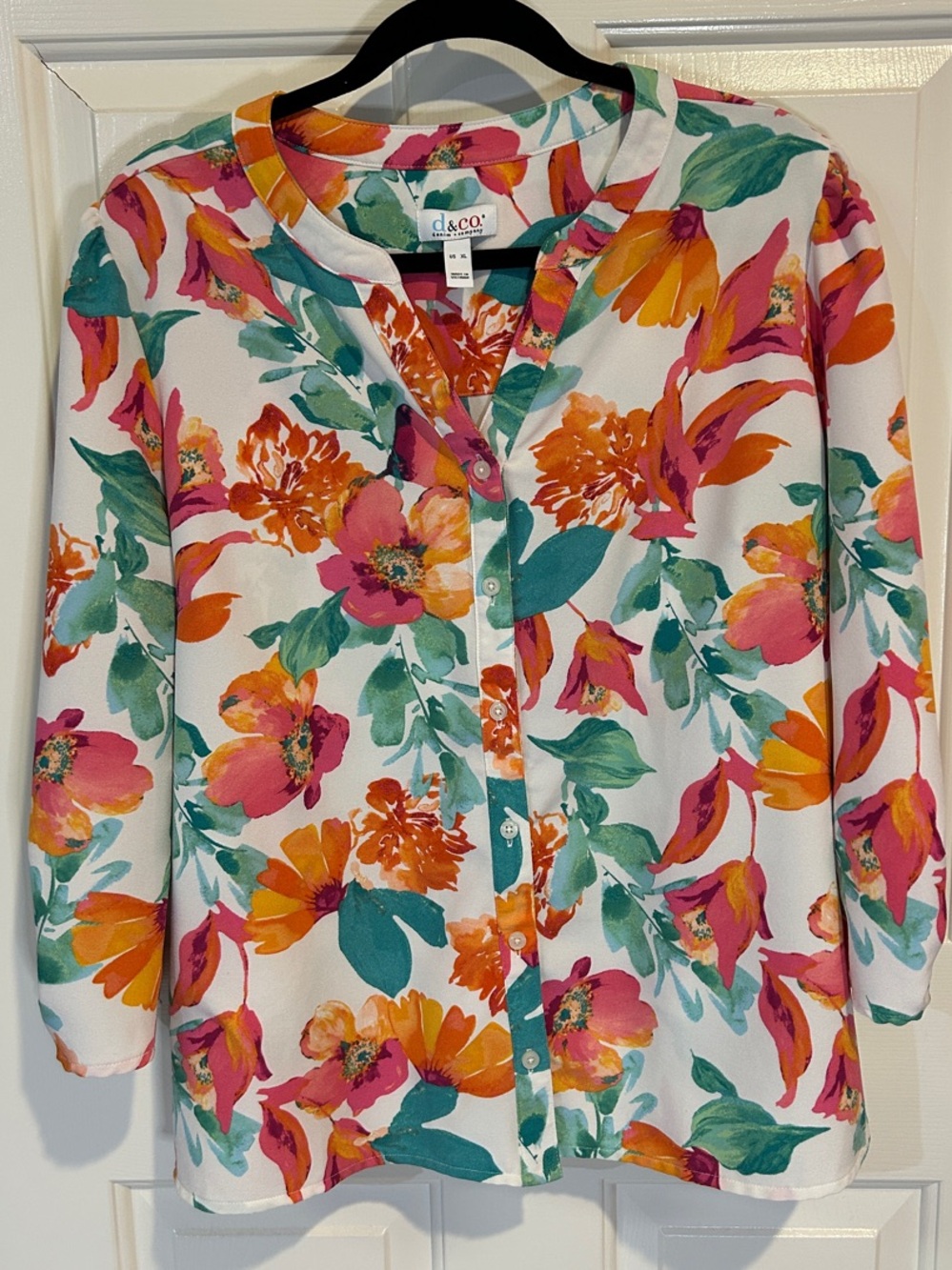 Denim&Co White Button-Front Floral Blouse in Coral, Teal & Orange